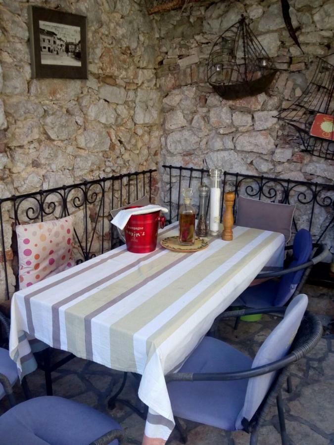 Apartman I Sobe Cule Cres Exterior photo