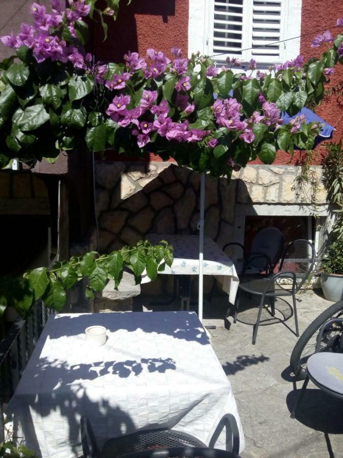 Apartman I Sobe Cule Cres Exterior photo