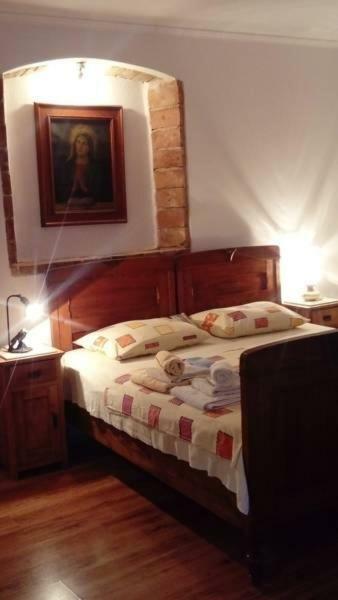 Apartman I Sobe Cule Cres Exterior photo