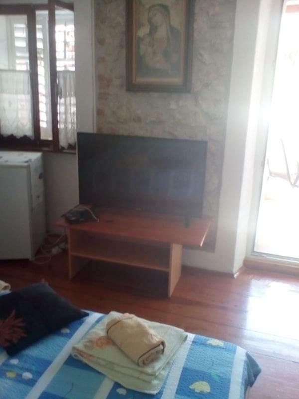 Apartman I Sobe Cule Cres Exterior photo